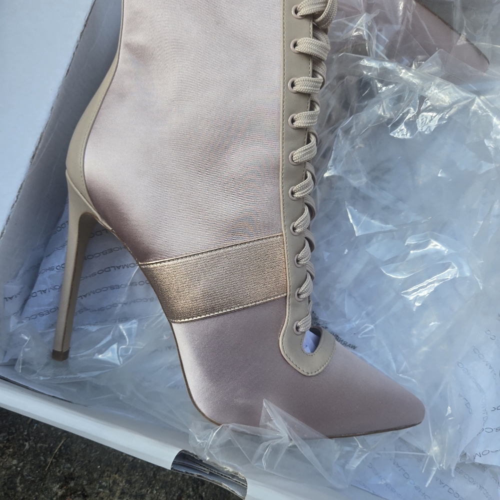Woman's aldo boots new in box size 9*** - Picture 5 of 6